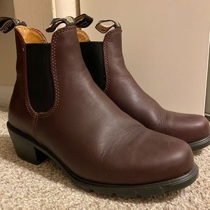 Blundstone Boots Size 7